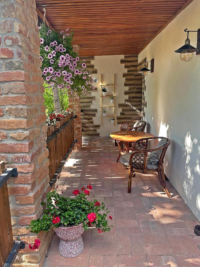 Cityside Cottage Эгер Экстерьер фото